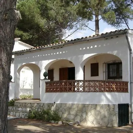 Les Planes Holiday home *